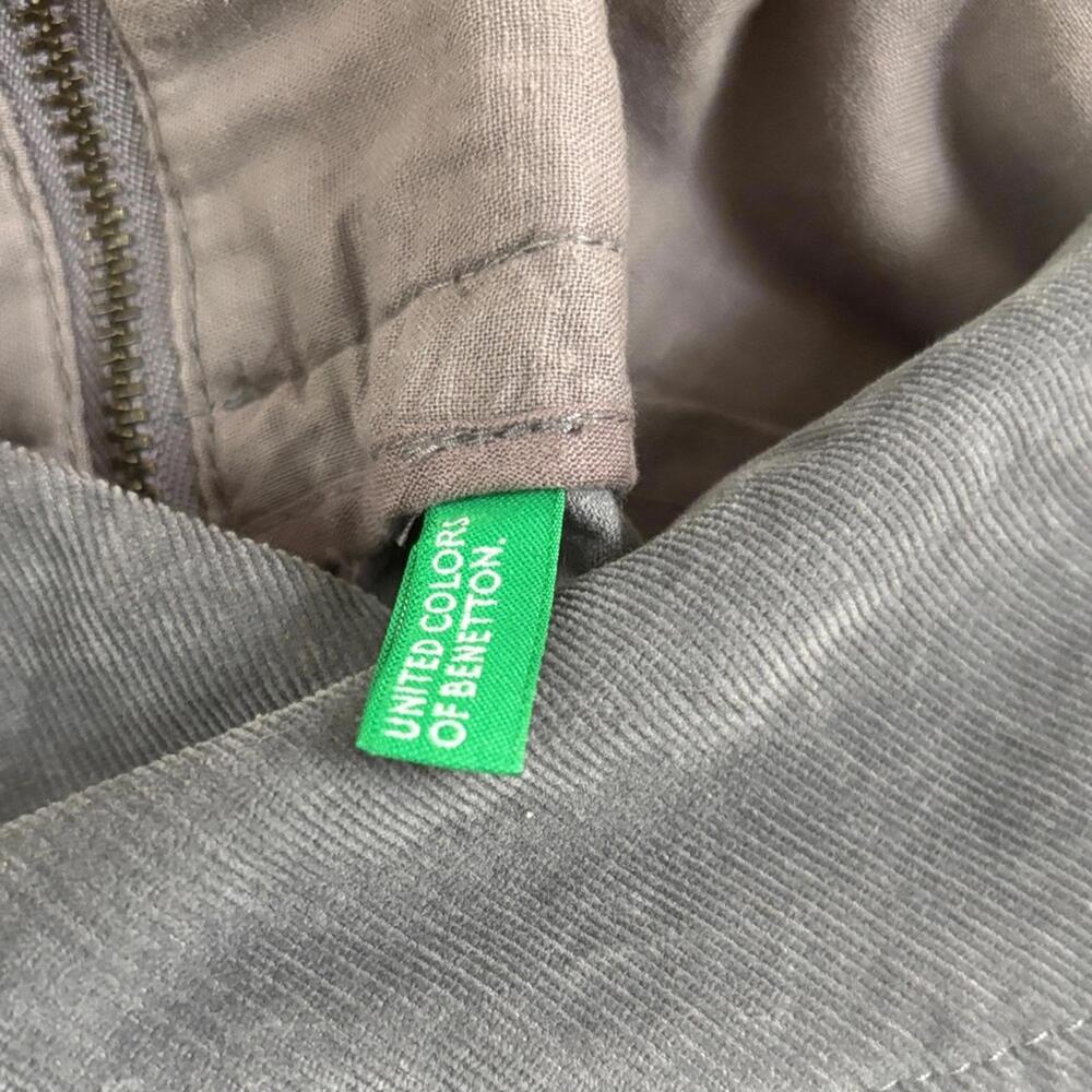 United Colors Of Benetton A-Line Gray Skirt - Picture 2 of 3